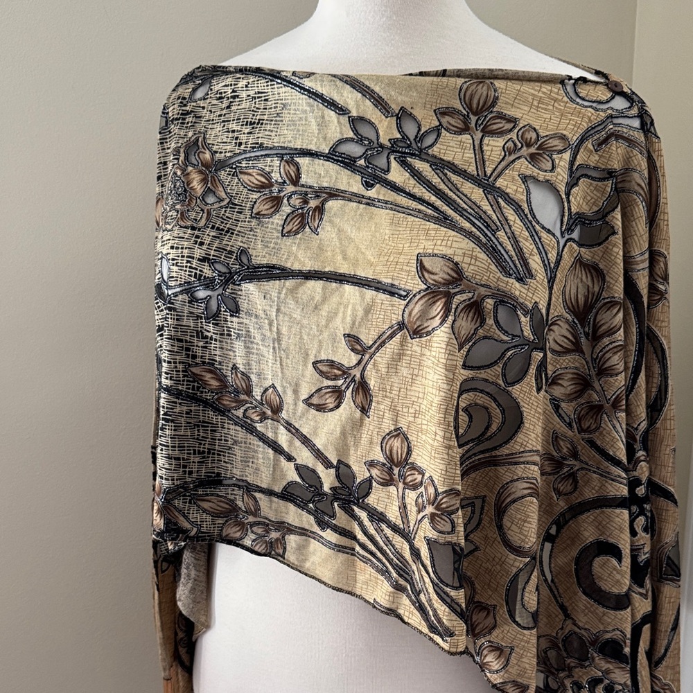 7-Way Scarf Wrap Fringe Metalic Threads Cut-Outs